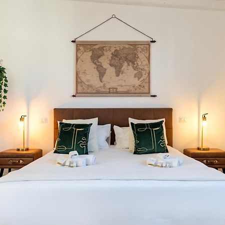 150Mq Rooftop Paradise - Spacious Private Terrace Bari Esterno foto